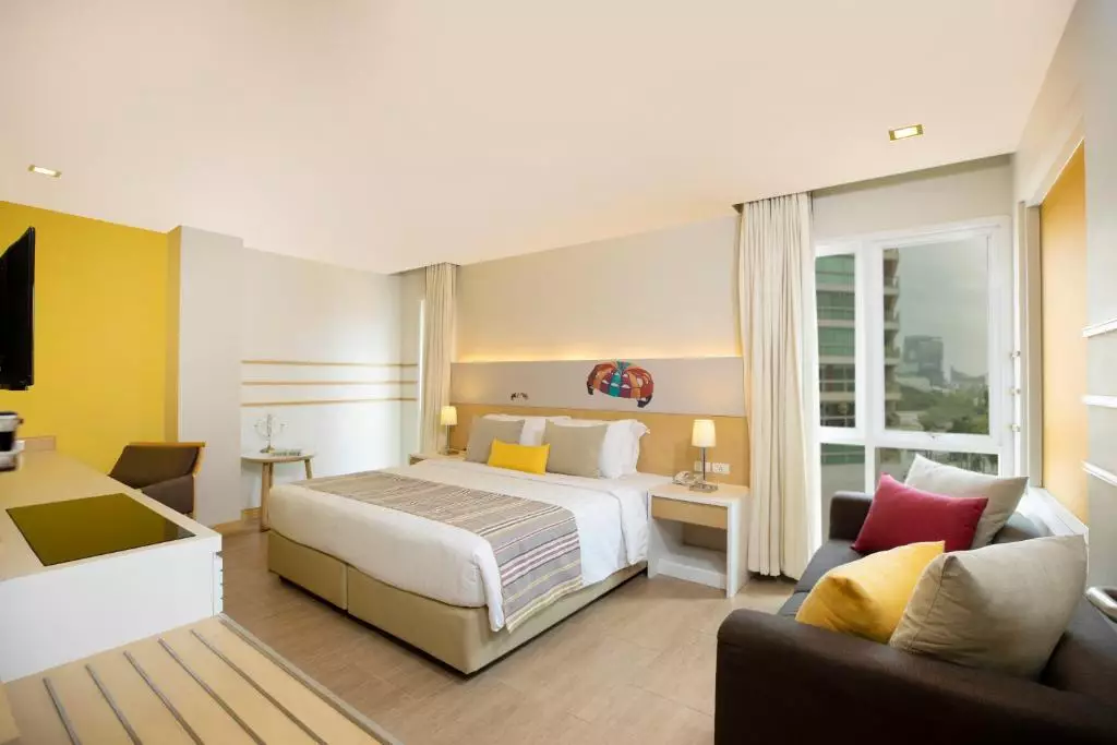 Pattaya Sea View Hotel